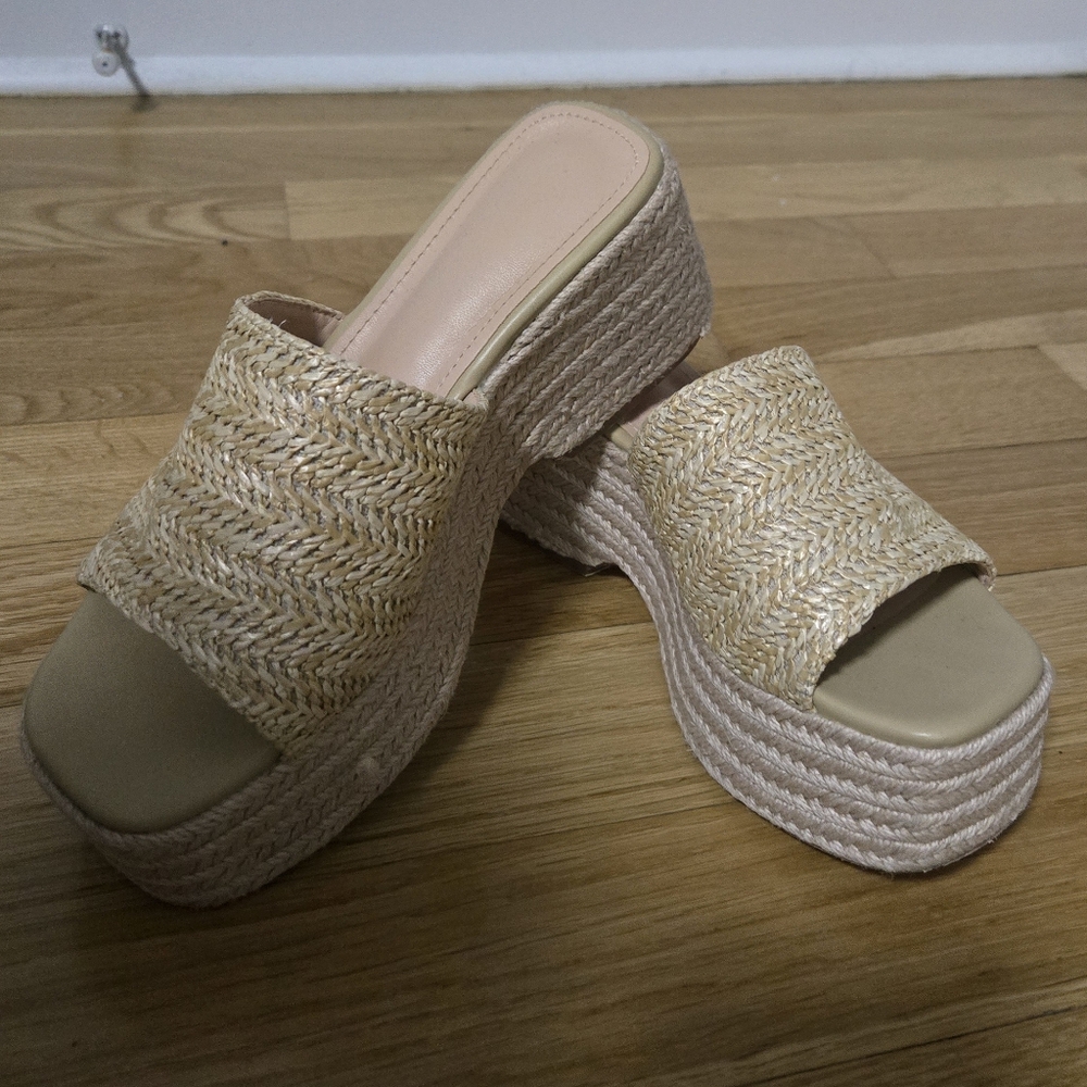 Women's Tan Woven Platform Sandals